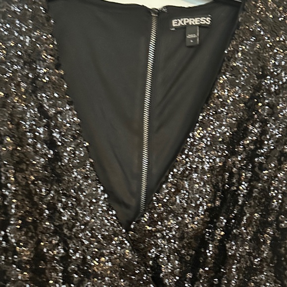 Express Elegant Black Sequin Long Sleeve Dress - Picture 2 of 5